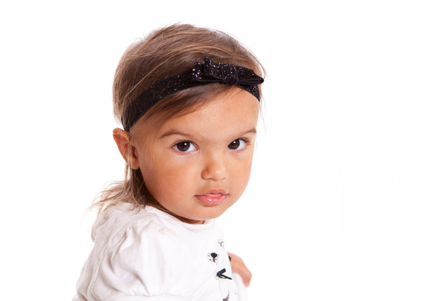 Mia® Tony Bands® - Glitter Headband black with Bow - on baby model - #MiaKaminski #Mia #MiaBeauty #Beauty #Hair #HairAccessories #headbands #headwraps #lovethis #love #life #woman