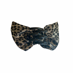 Mia Beauty Jaw Clamp with bow in gray leopard print back side view